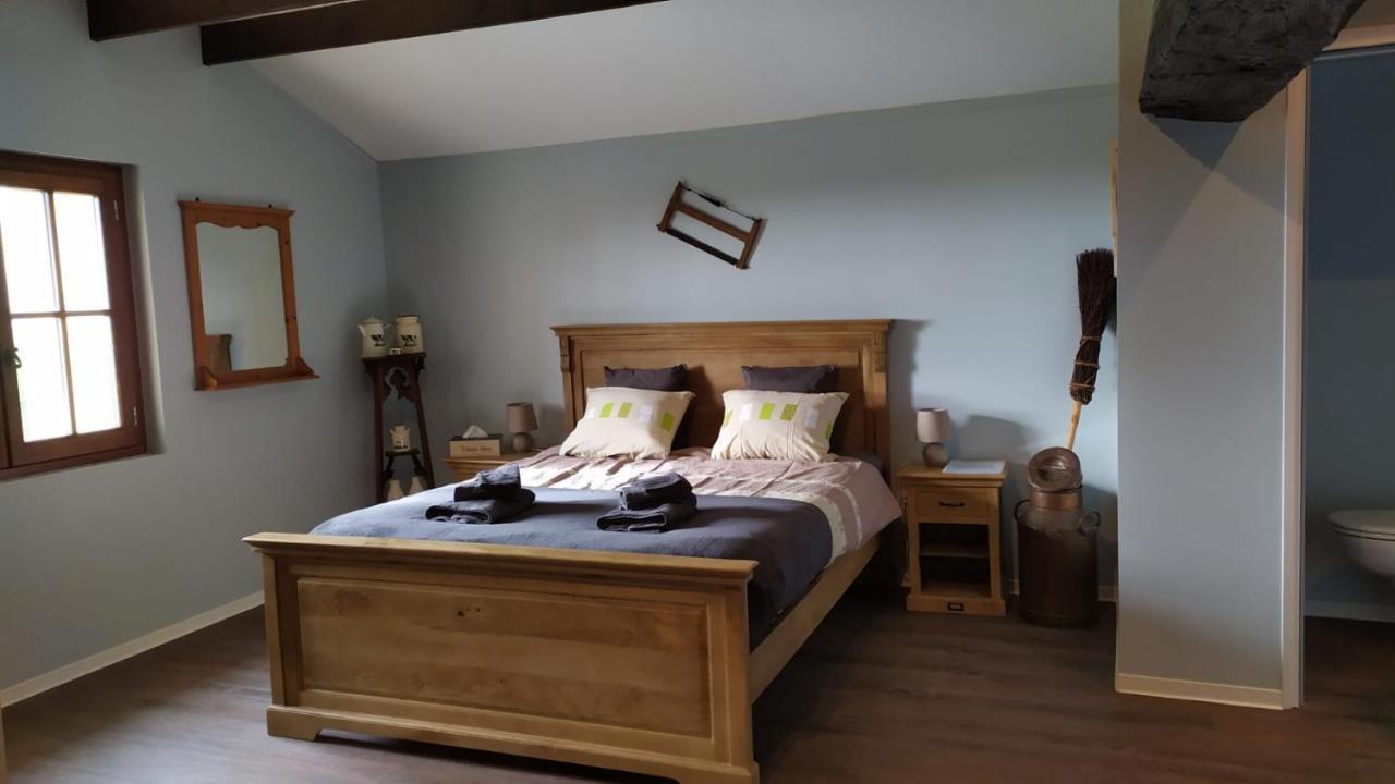 Bed and Breakfast La Grange De Champagnac Yvrac-et-Malleyrand Экстерьер фото